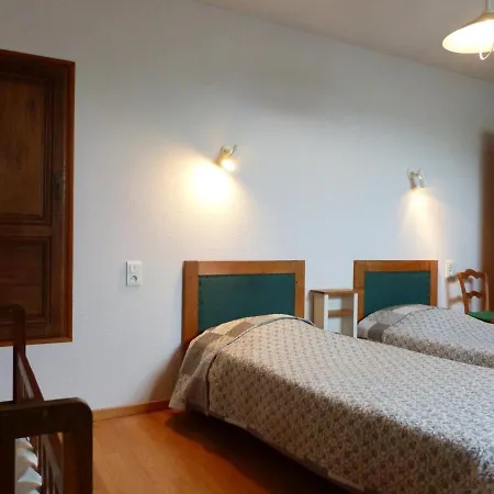 Audes, 6 Pieces, 15 Personnes - Fr-1-489-144 Hotel 4*