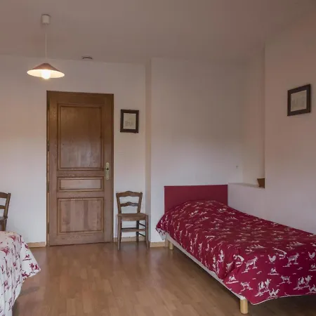 Hotel Audes, 6 Pieces, 15 Personnes - Fr-1-489-144 Audes